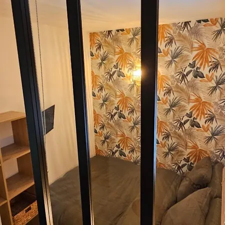 Bord De Mer, Piscine Villeneuve-Loubet